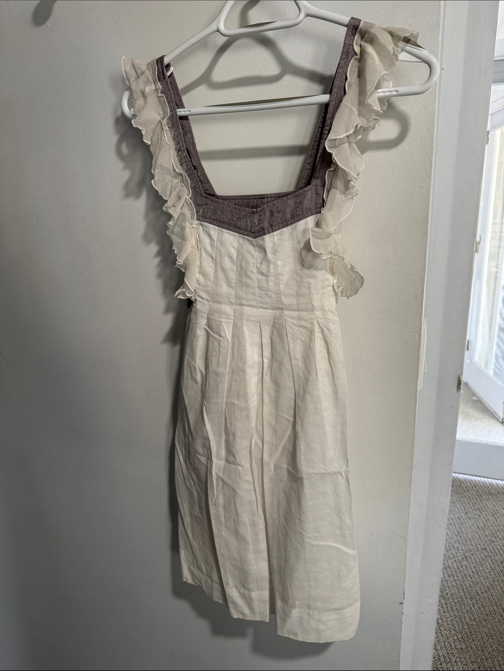 Babydoll mini white dress with Ruffled silver Accents Sz S